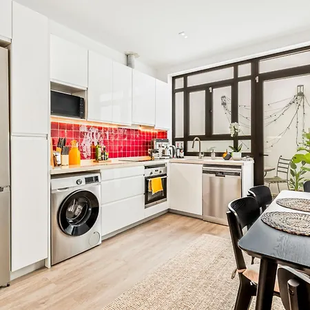 Crc8 - Modern Townhouse In Old Town *